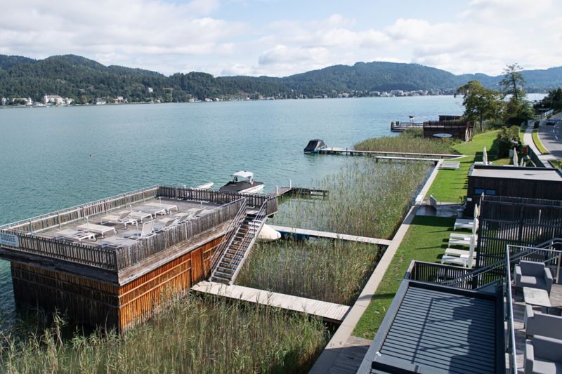 Wörthersee Südufer  charmante und möblierte Luxus-See-Wohnung